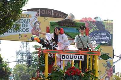 Desfile de Bienvenida