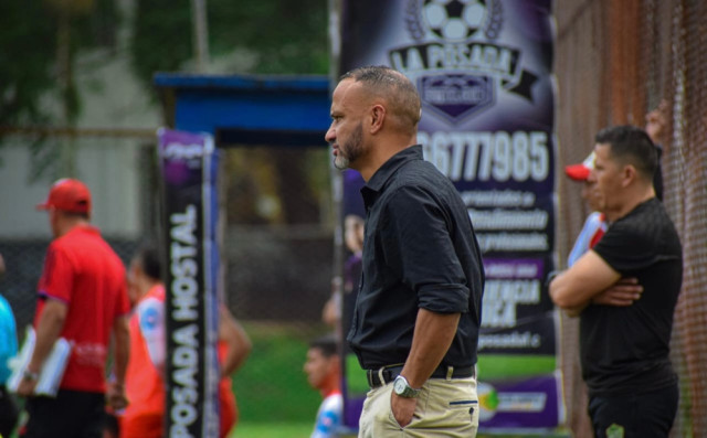 Jaime Andrés Giraldo es director técnico del equipo Masiaz F.C. Su pasión por el fútbol lo ha llevado a conformar uno de los equipos más competitivos de la región. Además, es padre de Andrés Camilo Giraldo, a quien lo dirige en el club, Manuela y Laura Valentina.