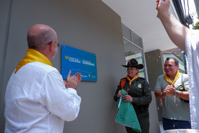 Cambiaron la placa en Arauca Fotos|Cortesía y Tomada del Facebook Alcaldía de Palestina|LA PATRIA