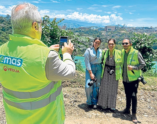 Embajador y fotógrafo Foto | Cortesía | LA PATRIA