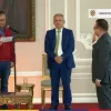 Olmedo López Martínez se posesiona ante el presidente de la República, Gustavo Petro, como nuevo director de la Unidad Nacional de Gestión del Riesgo de Desastres.