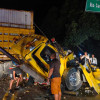 Una turbo y una tractomula chocaron, tres personas murieron en el accidente.