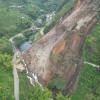 Imágenes del sobrevuelo de la Secretaría de Medio Ambiente y Corpocaldas por el derrumbe en el río Santo Domingo en Manzanares (Caldas).