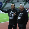 Hernán Darío Herrera (d), técnico del Once Caldas, al lado de Mario Marín, el entrenador de porteros. 