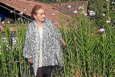 Foto | Cortesía | LA PATRIA Elisabeth Bonilla de Ramírez cumple hoy un mes de fallecida. “ Gracias mamá por tu amor, porque me diste la vida, velaste por mis sueños, moldeaste mi corazón y escuchaste mis dudas; tus consejos me hicieron mucho mejor. Te amo madre. Yo sé que emprendiste un viaje sin retorno a la eternidad. Que Dios te acompañe madre mía. Te llevaremos en nuestros pensamientos y corazones”.