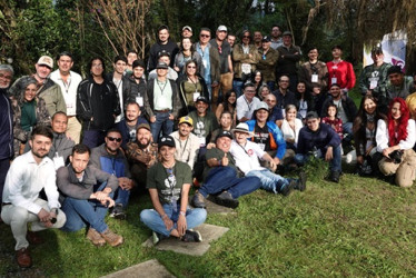  Grupo de asistentes al encuentro.