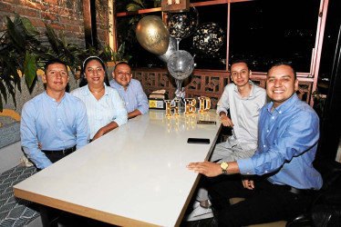 Foto | Argemiro Idárraga | LA PATRIA Jhon Freddy Ortiz, Johana Castañeda, Mateo Leal, Juan David Ortiz y Mateo Ortiz.