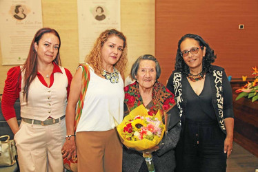 Cecilia Quintero, Ana Muñoz, Dorian Hoyos y Alejandra Becerra.