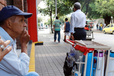 Colombia alcanza una tasa de desempleo de un dígito, 9,7%.