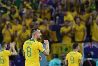 Leckie mete a Australia en octavos; Dinamarca, eliminada