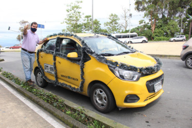 taxi navideño en Manizales