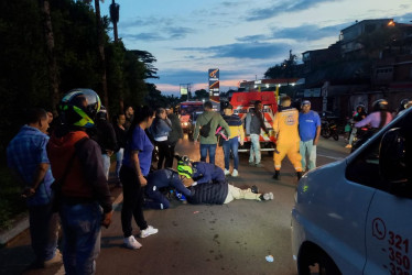 Un motociclista huyó tras chocar con otro en la Troncal de Occidente.