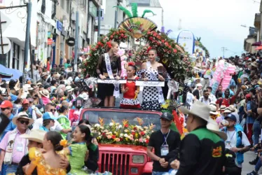 Desfile de las carretas del rocío