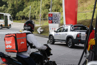 LA PATRIA recorrió 5 estaciones de servicio para conocer el precio de la gasolina.