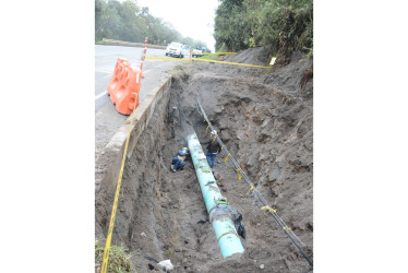 Tubería de TGI en el sector de Cerro Bravo. Después de los estudios se comprobó que estaba en buenas condiciones.