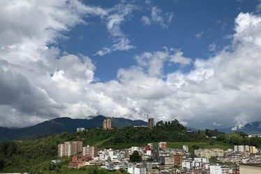 Foto | Cortesía | LA PATRIA  Unos 100 residentes del barrio Alta Suiza y cinco movimientos sociales ambientalistas de Manizales solicitan proteger ambientalemente la ladera de la comuna Ecoturística Cerro de Oro que va desde el colegio Seminario Redentorista hasta el sector Niza. Actualmente, el Plan de Ordenamiento Territorial (POT) permite urbanizar y construir en la zona. 