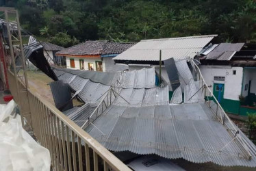 Casas destechadas por aguacero en Riosucio. 