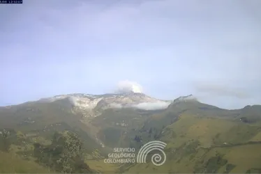 Reportan caída de ceniza del volcán Nevado del Ruiz en Murillo y Villahermosa (Tolima)