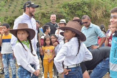 Galardonaron como Alcalde Solidario e Incluyente de Colombia 2023 al mandatario de Marquetalia (Caldas).