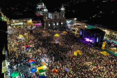 En Manzanares denuncian que les sacaron el cuerpo a los artistas locales