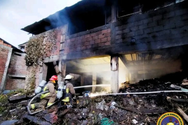 El establecimiento afectado fue Muebles Casa Bellas, ubicado en el sector de Las Galerías. No hubo heridos.