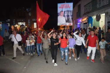 Celebración del ganador de la Alcaldía.