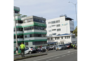 El accidente ocurrió frente a la sede de Bienestar Familiar. Búsqueda y Rescate atendió al lesionado y lo trasladó a un centro asistencial.