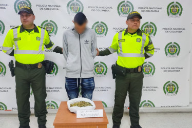 La Policía de Manizales capturó en flagrancia a un hombre en un puesto de prevención vial ubicado en la avenida Kevin Ángel.