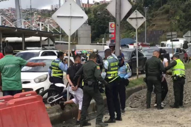 El hecho ocurrió en el sector de la Terminal de Transportes, en sentido Centro - La Enea.