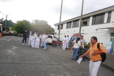 La situación del Hospital San Marcos es complicada. Ayer se conoció que están sin servicio de vigilancia desde el martes en las entradas oficiales de la entidad.