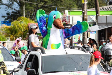 El Eje Cafetero ya vive los Juegos Deportivos Nacionales 2023. En Manizales y en Chinchiná estuvo la antorcha, a pocos días de la inauguración que será hoy en Pereira. 