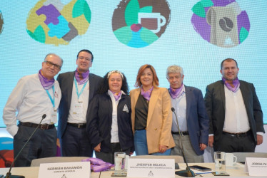 Durante la clausura de ayer del Congreso Cafetero, el ambiente fue de reconciliación. La ministra de Agricultura, Jhenifer Mojica, envió un mensaje con señales de reconciliación y amistad.