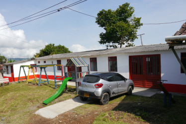 El Puesto de Salud de El Trébol (Chinchiná), que lo habían pasado a donde era la caseta comunal.