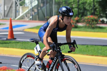 La triatleta Valentina Villa