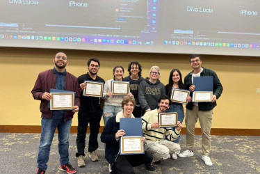 Grupo de estudiantes de movilidad en la Universidad de Purdue, de Estados Unidos.