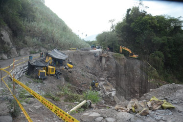 Así se ven los actuales avances de obra. Con una pantalla o muro se garantizará la estabilidad del terreno.