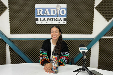 La bióloga Valentina Marín, conferencista del ciclo Increíbles Voladoras del Banco de la República en Manizales.