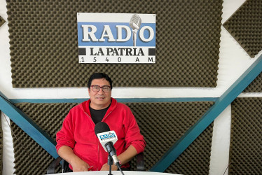 Mario Armando Valencia Cardona, autor del libro Latitud cero lecciones de equilibrio.