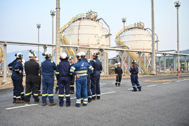 Colombia mantiene la incertidumbre por la aprobación o no de nuevos proyectos exploratorios en el país. En la foto, planta de Ecopetrol en Yopal.