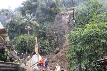 Deslizamiento en el barrio La Esneda de Dosquebradas (Risaralda).