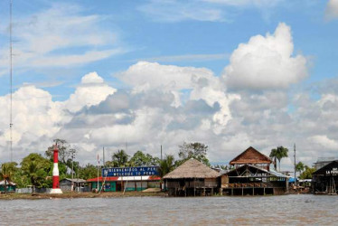 Así se ve la isla Santa Rosa, ubicada en la frontera amazónica entre Perú y Colombia.