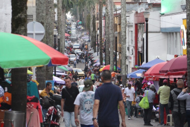 Las industrias manufactureras; las actividades profesionales, científicas, técnicas y los servicios administrativos; la información y las comunicaciones, y la construcción fueron los sectores que más empleos perdieron en Manizales y Villamaría en el trimestre marzo-mayo.