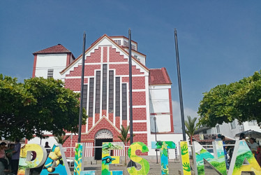 Al templo Santa Bárbara de Palestina lo pusieron bonito para recibir el Año Jubilar, que empieza este jueves y se extenderá hasta el 11 de julio del año entrante. Le hicieron unas remodelaciones y además resaltaron el estilo bizantino. Al templo Santa Bárbara de Palestina lo pusieron bonito para recibir el Año Jubilar, que empieza este jueves y se extenderá hasta el 11 de julio del año entrante. Le hicieron unas remodelaciones y además resaltaron el estilo bizantino. 