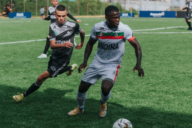 Mauricio Casierra, uno de los campeones de la Copa Libertadores de América con el Once Caldas, ahora anima la Copa Ciudad de Villamaría con Manizales FC.