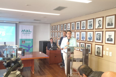 El alcalde de Manizales, Jorge Eduardo Rojas, este jueves en rueda de prensa.