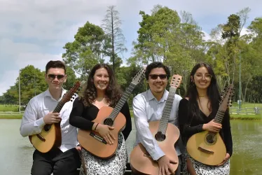 Este es el Cuarteto Tibangüi, de Bogotá, quienes son finalistas en Instrumental.