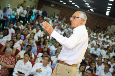 Guillermo Alfonso Jaramillo, ministro de Salud.