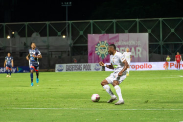 Once Caldas visita a Alianza FC en partido válido por la fecha 13 de la Liga. En la imagen. Luis Palacios en una acción de juego.